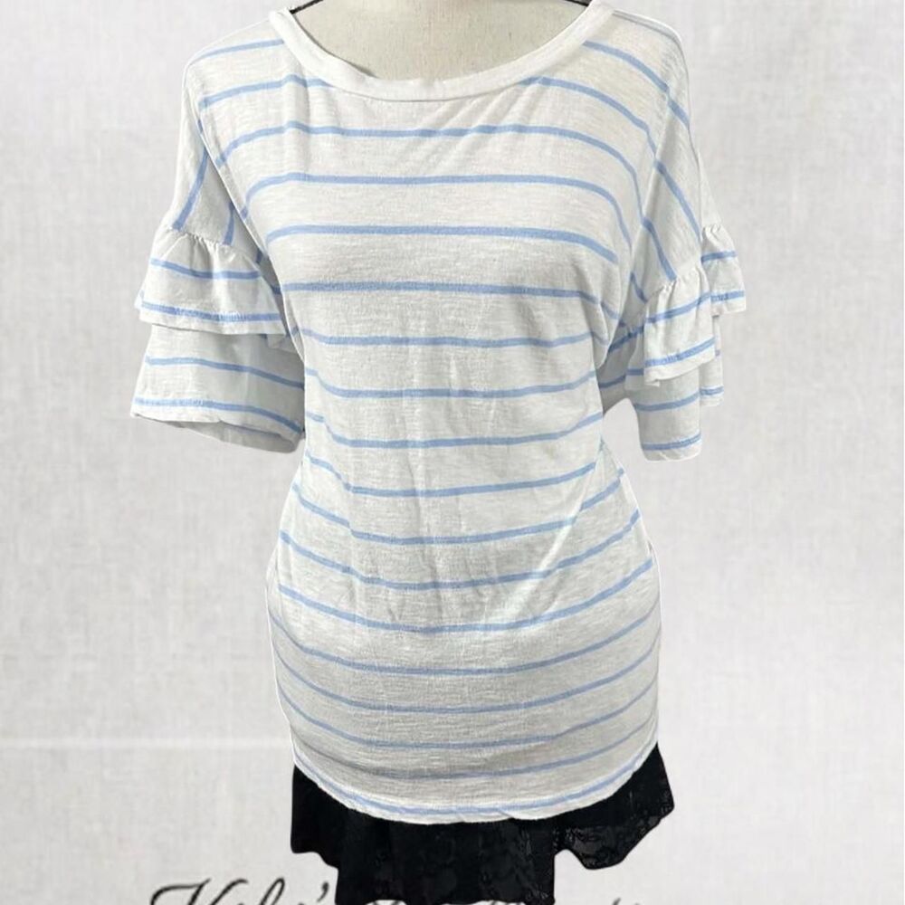 Casual Preppy White and Blue Striped Cottagecore Vibes Top